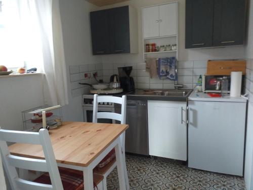 Η κουζίνα ή μικρή κουζίνα στο Alt Dwinge