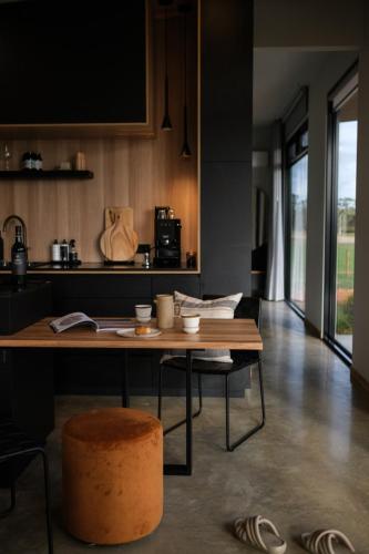 Cuina o zona de cuina de 8 Paddocks Chalet Three