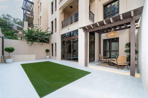 Newly Refurbished Luxury Garden Apartment with Burj Khalifa View and Direct Pool Access in Downtown Dubai