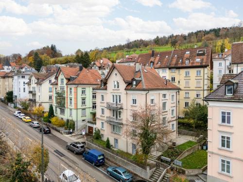 BLIV Grosszügiges Altbaujuwel im Zentrum
