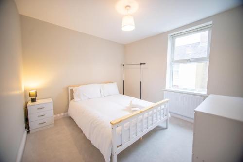 Postel nebo postele na pokoji v ubytování Your Perfect Home Away From Home