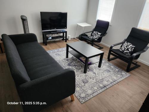 TV a/nebo společenská místnost v ubytování 3 Bedroom Apartment