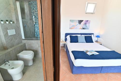 Koupelna v ubytování IzzHome Sea Style Room