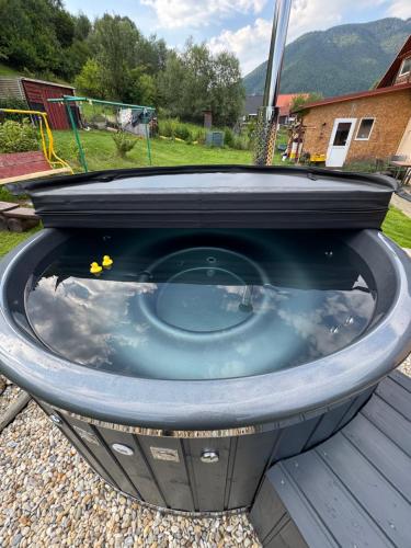 KAPINA - Chata Kamilka