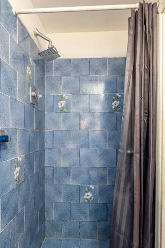 Very Central Apartment 5 mins from Train Station and Duomo