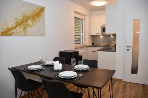 Studio apartment near center