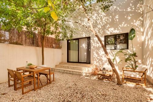 El Niu Apartamentos con terraza Camp Nou