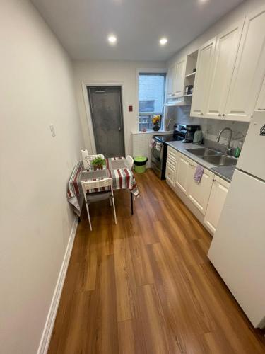 Φωτογραφία από το άλμπουμ του Toronto Holiday Home στο Τορόντο