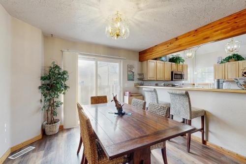 Imagen de la galería de Saddle Peak Outpost- Unit A & B, en Belgrade