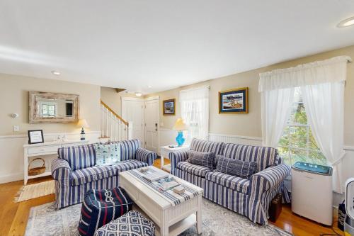 Φωτογραφία από το άλμπουμ του Beach Haven στο Vineyard Haven