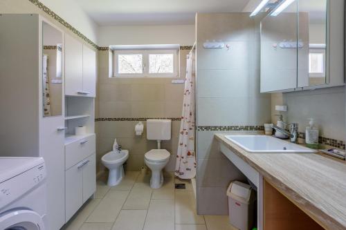 Koupelna v ubytování Apartment Nika