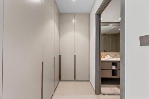 Fotografie z fotogalerie ubytování Elegant High-Rise Escape with sea view by SoleaStay v Dubaji