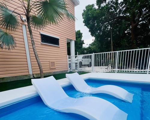 Πισίνα στο ή κοντά στο New!the Hideawaypoolpickleballputt-puttkayaks!