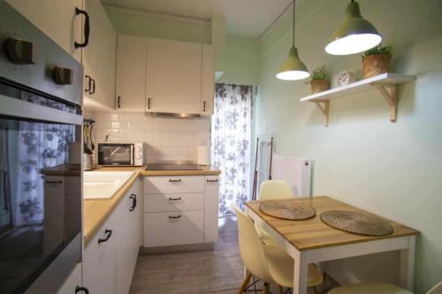 Mariana's Modern Central House in Thessaloniki