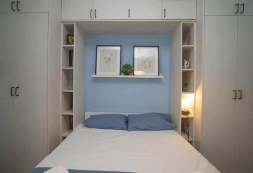 Mariana's Modern Central House in Thessaloniki