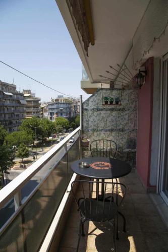 Mariana's Modern Central House in Thessaloniki