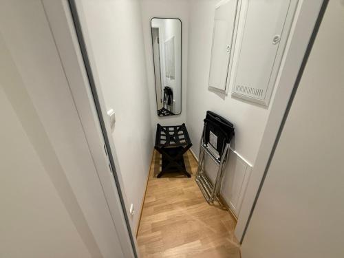 Luxury Central Apartment with Free Parking and Garden