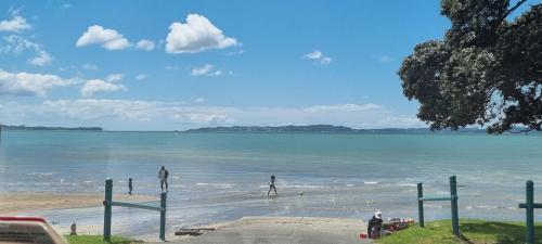 Gallery image of HOME AWAY HOME IN Howick East Auckland in Auckland