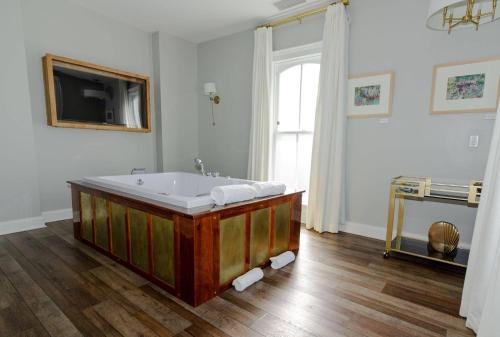 Φωτογραφία από το άλμπουμ του The Colonial Inn, an Ascend Collection Hotel σε Hillsborough