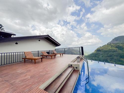 Γενική θέα στο βουνό ή θέα στο βουνό από  αυτό το δωμάτιο σε οικογενειακή κατοικία