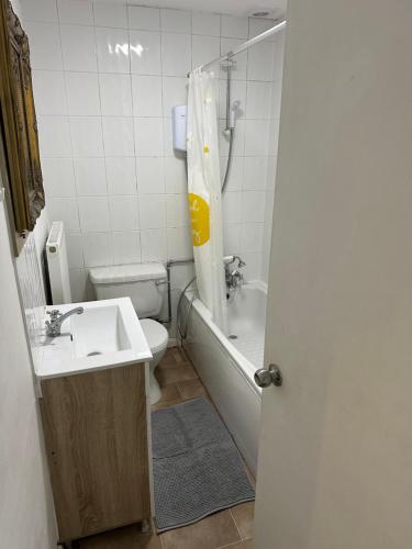 Un baño de Woodland Terrace