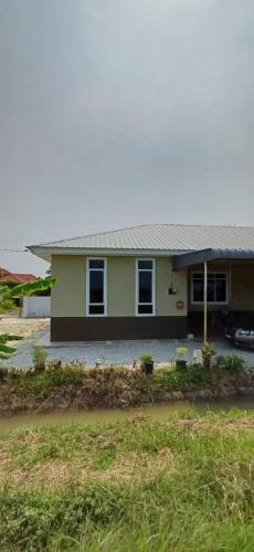 Το κτήριο όπου στεγάζεται  το διαμέρισμα