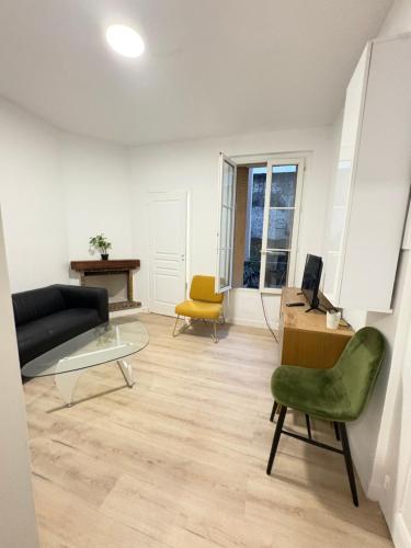 Appartement chic et moderne au cœur du mythique Marché des Antiquités
