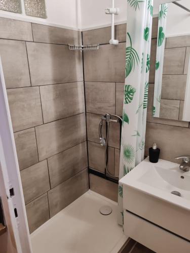 Appartement cosy dans un domaine privé