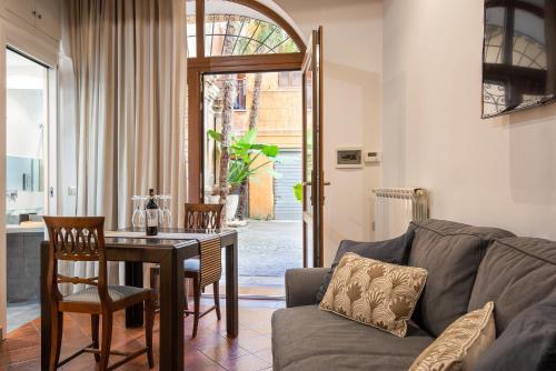 Santa Caterina Suite by the Pantheon
