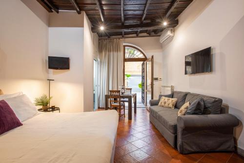 Santa Caterina Suite by the Pantheon
