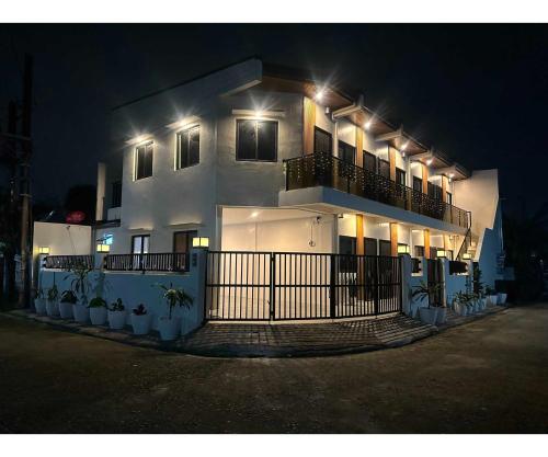 Fotografie z fotogalerie ubytování OYO 1181 Casa Leveria v destinaci Imus