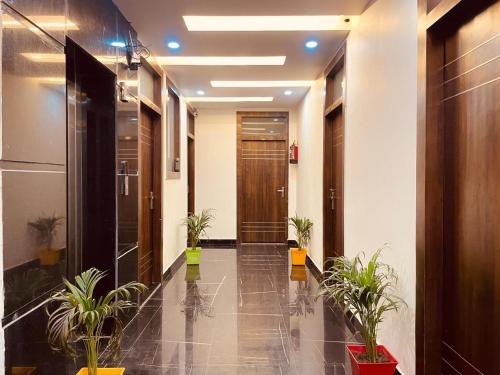 Φωτογραφία από το άλμπουμ του WooibHotels Conifer Haridwar σε Bahādrābād