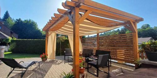 Apartment in Smrzovka 51888