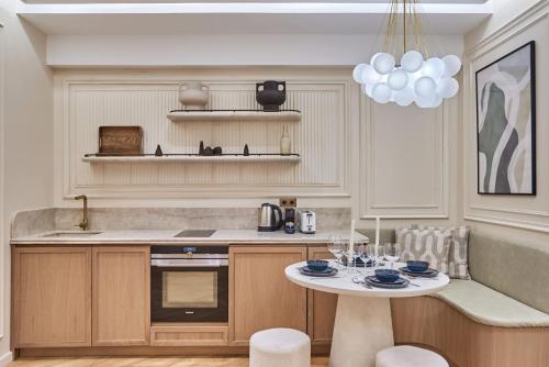 Suite Air-conditioned Opera-Louvre-2 Bedrooms