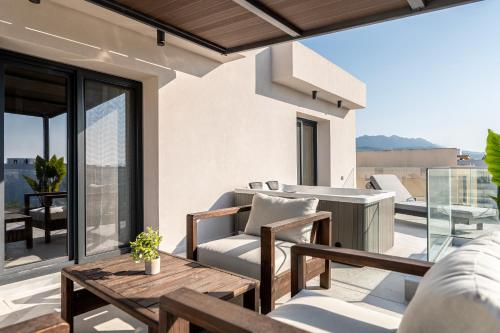 Koasis Boutique Apartments