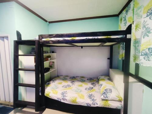 Postel nebo postele na pokoji v ubytování Summer Loft