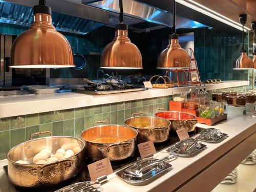 Mad på hotellet eller i nærheden