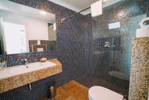 Ένα μπάνιο στο Park Club Europe - All Inclusive Resort