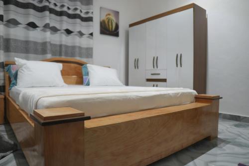 Φωτογραφία από το άλμπουμ του Al Noor Lodge 