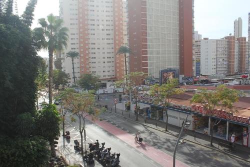 Aguaazul Apartment Steps from the sea in Benidorm
