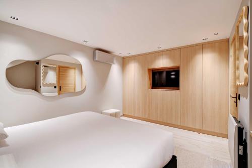 Modern souplex a c 2BR 6P– Near the Louvre Museum