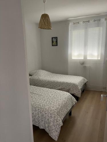 Appartement avec Parking gratuit sur place