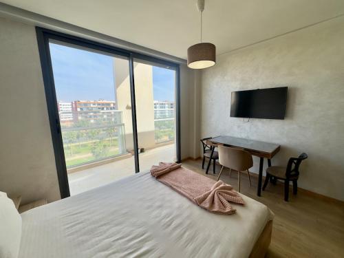 Postel nebo postele na pokoji v ubytování Lux bay