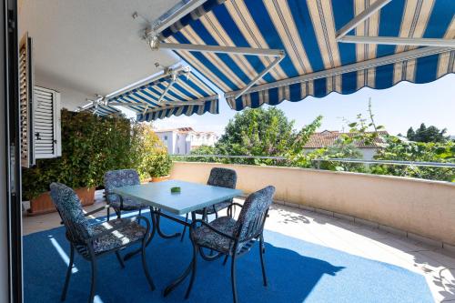 Apartments Ivo