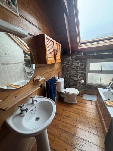 Koupelna v ubytování Pottery Flat