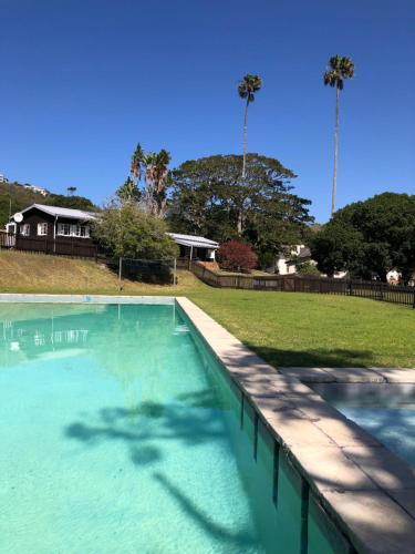 Bazén v ubytování Woodbourne Resort nebo v jeho okolí