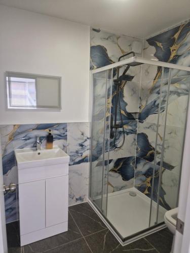 Ένα μπάνιο στο Comfortable at Albion's House