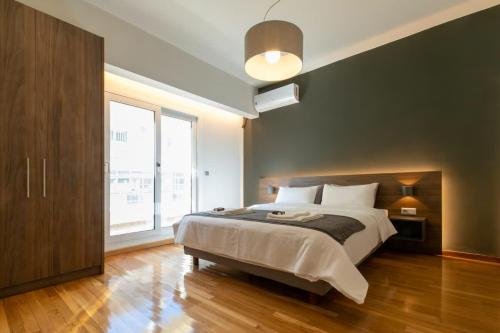 Spacious Central Apartment Close to Metro