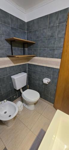 Ένα μπάνιο στο Ruca Nel