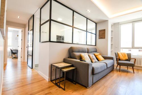 Khu vực ghế ngồi tại Cid III - Apartamentos Burgos Deluxe
